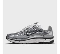 Nike P-6000 plata 45