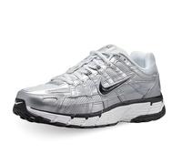 NIKE P-6000, Sneaker Mujer, Blanco Negro Plateado Metálico, 35.5 EU