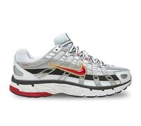 Nike P-6000, Sneaker Mujer, Blanco/Varsity Red-Mtlc Platinum, 39 EU
