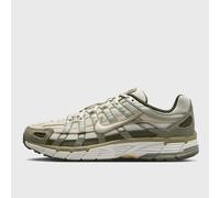 Nike P-6000 verde 42