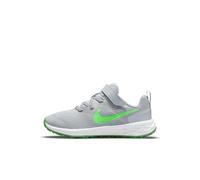 NIKE Revolution 6, Zapatillas de Gimnasia Unisex niños, Light Grey Green Strike Dark Smoke Grey, 22 EU
