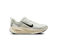 Nike HM6803-101 Vomero 18 Hombre Summit White/Black-Sail-Coconut Milk EU 42