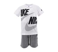 Nike -SET COMPUESTO DE DOS PIEZAS: CAMISETA Y PANTALÓN -CAMISETA CON LOGO CORTO CON LOGO CORTO CON BOLSILLOS CARGO -REGULAR FIT BLANCO/GRIS/NEGRO 4-5 años