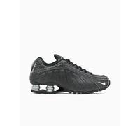 Nike Shox R4 "Black Distressed" Negro 39