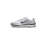 Nike CD6404-107 P-6000 Hombre White/Black-Metallic Silver-Black EU 46