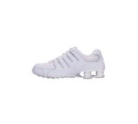 Nike Sportswear Zapatillas deportivas bajas 'SHOX NZ' gris plateado / offwhite 42,5 EUR