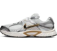 Nike Tenis V5 Runner para hombre, Blanco/ceniza media/beige paracaídas, 38.5 EU