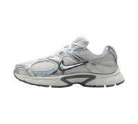 Nike V5 RNR Zapato (Mujer), HQ7901, Summit White Smoke Grey Blue Tint, 44 EU