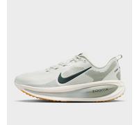 Nike Vomero 18 beige 42