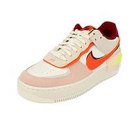Nike W Af1 Sage Low, Zapatillas de Baloncesto para Mujer, Team Red Orange Pearl Volt Summit White Photon Dust, 40 EU