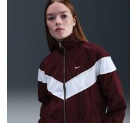 Nike Windrunner Chaqueta de tejido Woven y ajuste holgado con cremallera completa y protección UV - Mujer - Rojo S (EU 36-38)