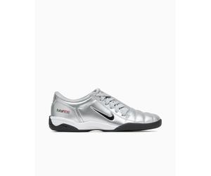 Nike Women's Total 90 III "Silver Bullet" Plateado 40