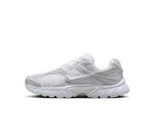 NIKE Women's V5 RNR Women s ShoesRunning Shoes