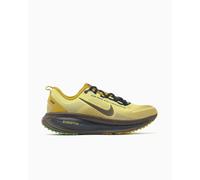Nike Women's Vomero 18 SE Amarillo 41