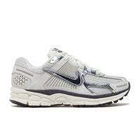 Nike Zoom Vomero 5 Photon Dust EU:39
