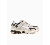 Nike Zoom Vomero 5 Premium "Supersonic" Ref. FN7649-110 Color Blanco Talla 36