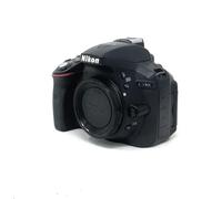 Nikon D5300 - Cámara réflex Digital de 24.2 MP (Pantalla 3.2", vídeo Full HD, GPS), Color Negro - sólo Cuerpo