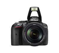 Nikon D5300 + objetivo AF-S VR DX 18-140 mm nuevo