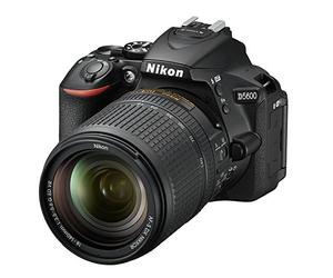 Nikon D5600 18-140/3.5-5.6 AF-S DX Nikkor G ED VR - Camara Digital