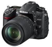 Nikon D7000 + Objetivo AF-S DX 18-105 mm VR nuevo