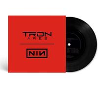 Nine Inch Nails - As Alive As You Need Me to Be (V7) [Vinilo]