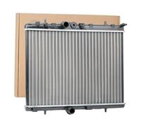 Radiador, refrigeración de motor NISSENS 636007