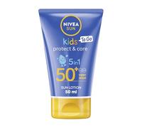 NIVEA Sun Kids Protect & Care To Go SPF 50+ Loción (50 ml), crema solar hidratante para niños que protege la piel sensible al instante de las quemaduras solares y los daños UV a largo plazo, rápida