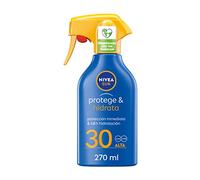 NIVEA SUN Protects and Hydrates Spray solar hidratante SPF 30, 270 ml | Protector solar corporal con pantenol y glicerina, absorción rápida, hidrata para minimizar riesgos, resistente al agua