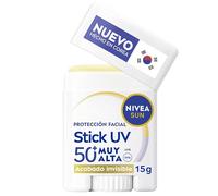 NIVEA SUN - Stick UV Tacto Sedoso SPF 50+ - Protección Solar Facial Experta - Zonas Delicadas del Rostro - Invisible, Resistente al Sudor y Sin Perfume - Todo Tipo de Piel - 15 g