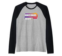 No confíe en verificar la verdad a prueba de libertad auto custodia bitcoin Camiseta Manga Raglan