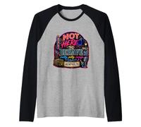No está aquí para comportarse Memphis TN Camiseta Manga Raglan