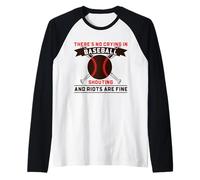 No Hay llanto en el béisbol Refranes Divertidos de béisbol Camiseta Manga Raglan