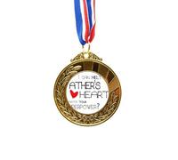 no/no Cinta para el primer lugar, ganadora del premio "I Can Melt My Father's Heart Best Papa Love"