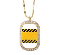 no/no Collar con colgante de línea líder de coche con logotipo de tiras negras y amarillas y diamantes de cristal dorado