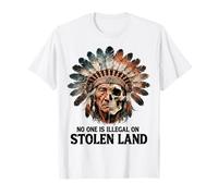 No One is Illegal on Stolen Land - Native American Roots Camiseta