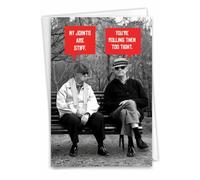 NobleWorks Juntas rígidas para hombre: tarjeta de cumpleaños divertida con dos piedras antiguas, con sobre. C7038BDG