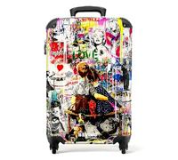 NoBoringSuitcases.com Maletas de Viaje Cabina, Maleta Cabina, Maletas de Viaje, Trolley con Ruedas, Maleta de Mano, Maletas de 10kg, Equipaje de Mano (Collage de Arte - Multicolor, 55x40x20 cm)