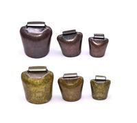 NOLITOY Campana para Mascotas de Granja Hierro Duradero Set de 2 Diseño Vintage para Colgar en Vacas y Ovejas Alarma Sonora