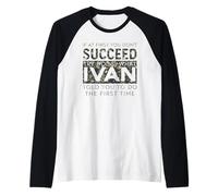 Nombre de Ivan, Broma Divertida, Navidad, cumpleaños, papá, Padre, Padre, Camuflaje Camiseta Manga Raglan