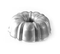 Nordic Ware Comercial Original Bundt Pan con revestimiento antiadherente premium, 6 tazas