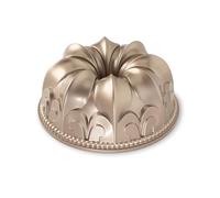 NordicWare 53237 - Molde para bizcocho de aluminio, diseño "fleur de lis", 17 x 33 cm