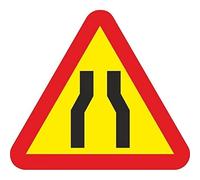 Normaluz V11009 - Señal Vial Triangular Estrechamiento En La Calzada Metalica Termolacada 70 cm con CTE, RIPCI