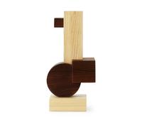 Normann Copenhagen Escultura Join mediana Fresno carbonizado