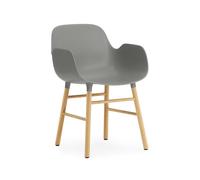 Normann Copenhagen Sillón Form Grey. patas de roble