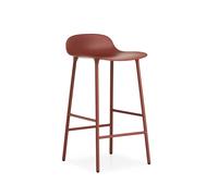Normann Copenhagen Taburete bar Form bajo Red. patas de acero en rojo lacado