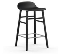 Normann Copenhagen Taburete de bar Form Chair con patas de roble lacadas 65 cm negro
