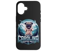 North Carolina Pug Dog Funny Mountain Hiking Diseño al aire libre Carcasa para iPhone 16