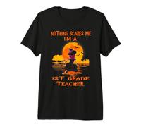 Nothing Scares Me I'm A 1st Grade Teacher Halloween Witch Camiseta Premium
