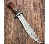 Novahaven Cuchillo Artesanal de Acero Damasco con Funda de Cuero, Hoja Fija de 26 cm, Mango de Palisandro, para Camping, Bushcraft, Senderismo y Actividades al Aire Libre