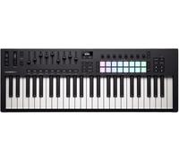 Novation Launchkey 49 [MK4]: Controlador de teclado MIDI, 49 teclas, semicontrapesado, USB, integración DAW. Modos Chord/Scale, 8 pads de percusión, arpegiador, paquete software de producción musical